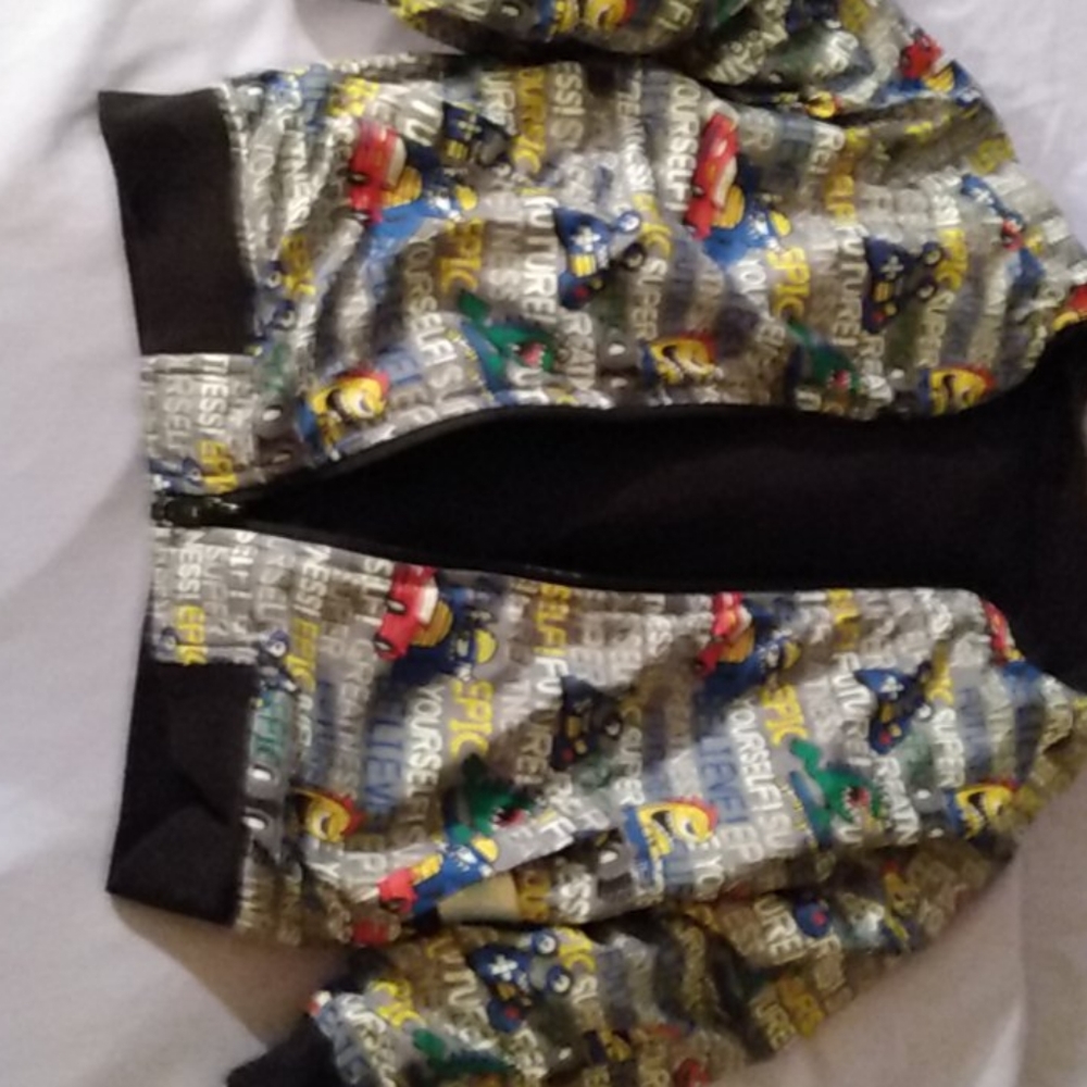 Coat - Picture 3 of 3